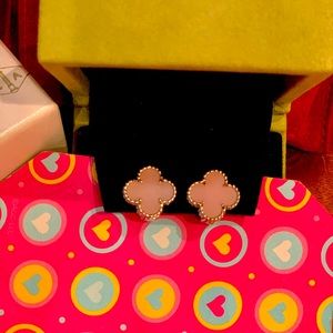 🟥SOLD🟥VCA PINK Opal WG Earrings Vintage Alhambra discontinued